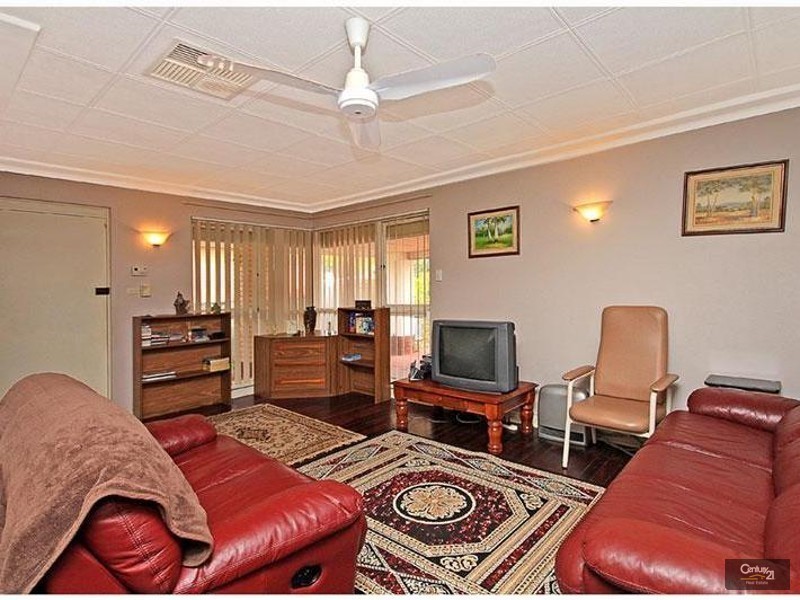 444b Grand Promenade, Dianella WA 6059