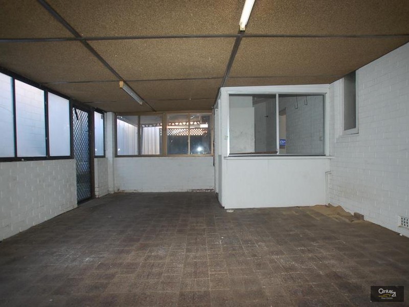 42 Maurice Street, Embleton WA 6062