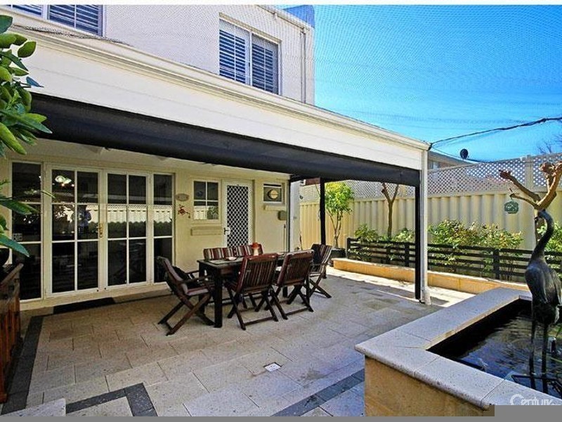 16b Arthur Street, Inglewood WA 6052