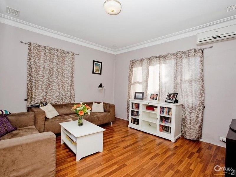 144b Woodrow Avenue, Dianella WA 6059