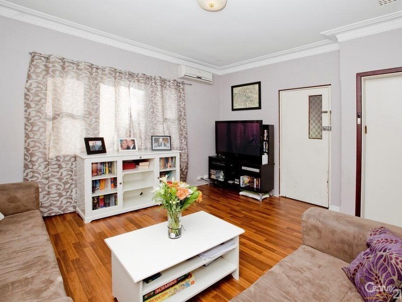 144b Woodrow Avenue, Dianella WA 6059