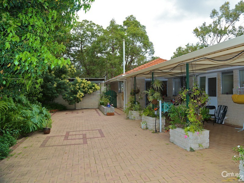 25 Trafalgar Road, Lesmurdie WA 6076