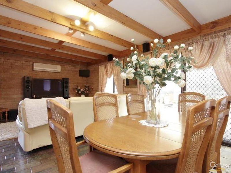 3 The Haven, Ballajura WA 6066