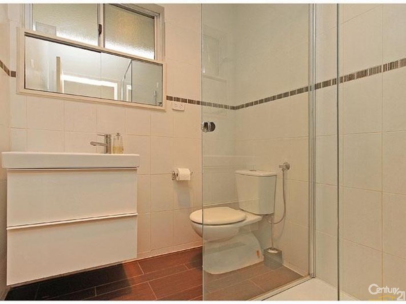 165 Howes Crescent, Dianella WA 6059