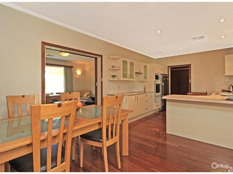 165 Howes Crescent, Dianella WA 6059