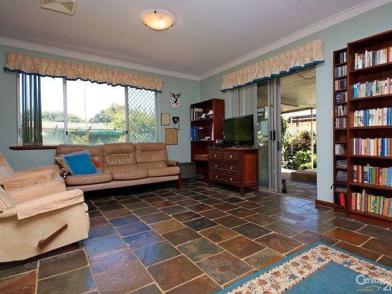 7 Cheviot Street, Dianella WA 6059