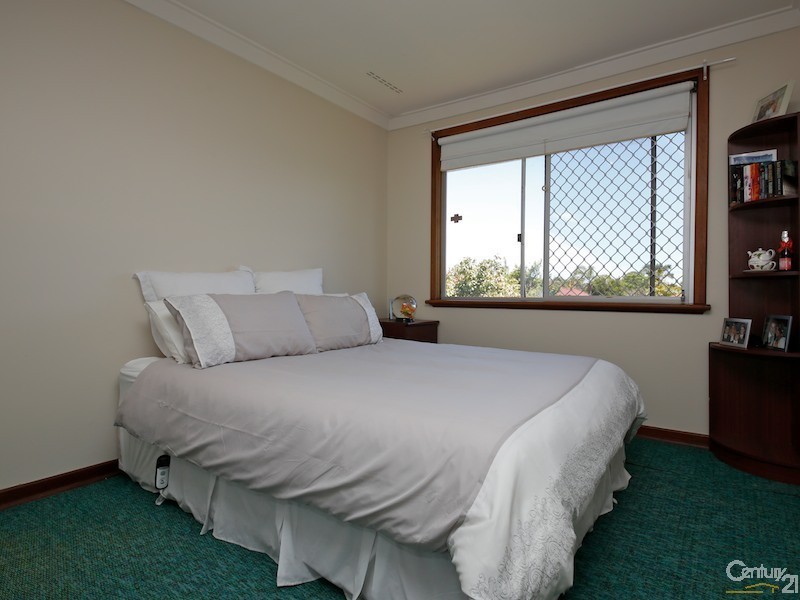 7 Cheviot Street, Dianella WA 6059