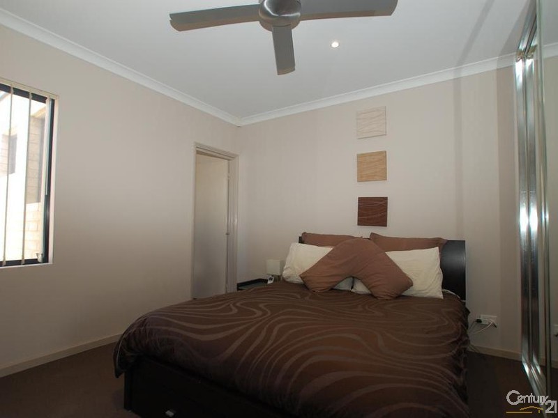 6c Selhan Place, Westminster WA 6061