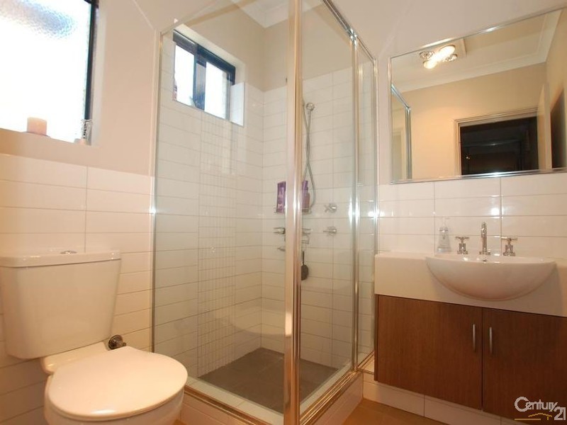 6c Selhan Place, Westminster WA 6061