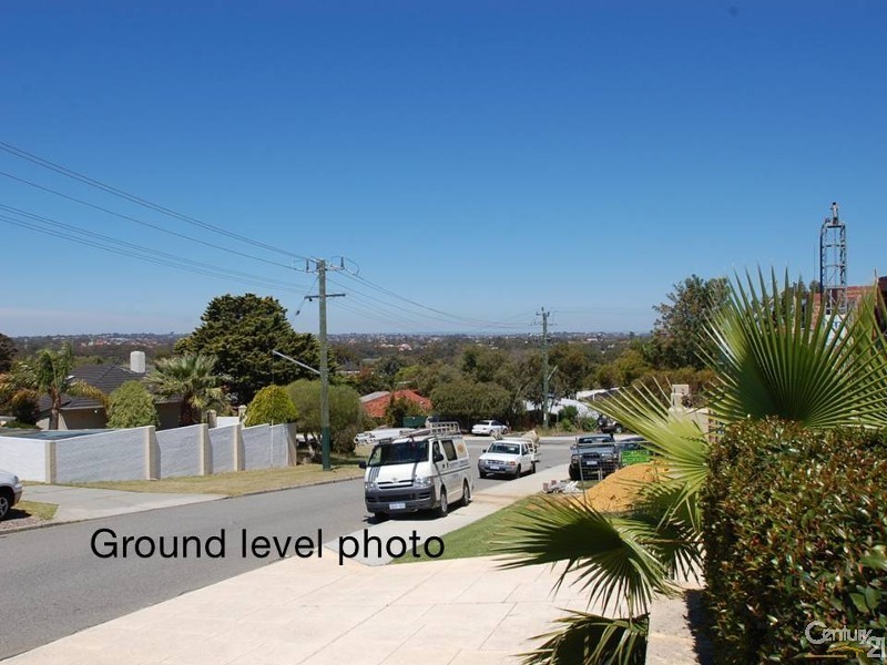 2 Hicks Street, Karrinyup WA 6018