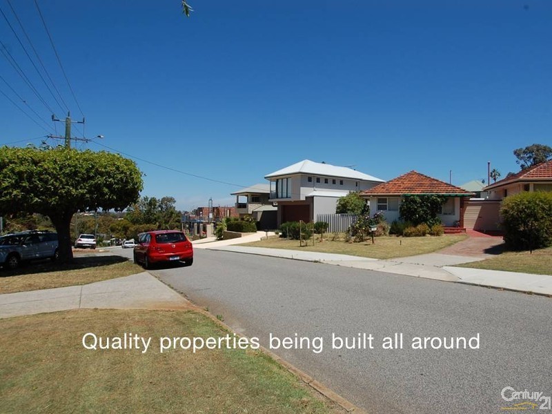 2 Hicks Street, Karrinyup WA 6018