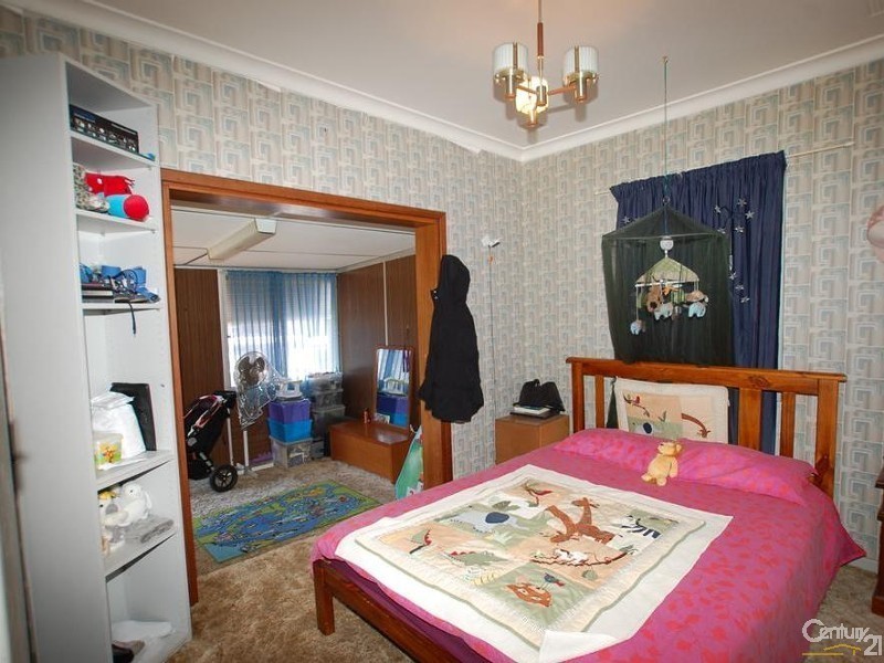 2 Hicks Street, Karrinyup WA 6018