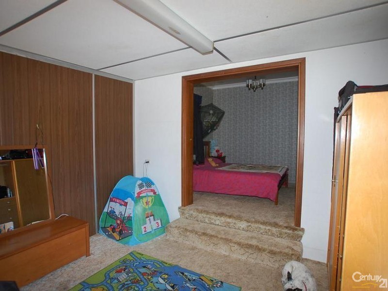 2 Hicks Street, Karrinyup WA 6018