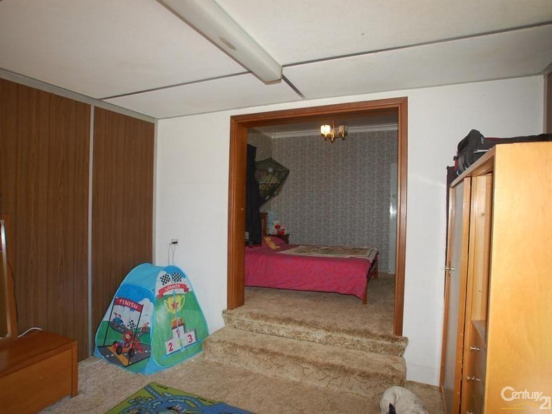 2 Hicks Street, Karrinyup WA 6018