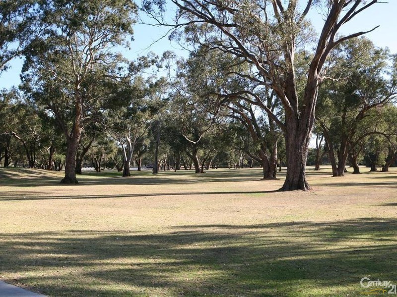 83 Katanning Street, Bayswater WA 6053