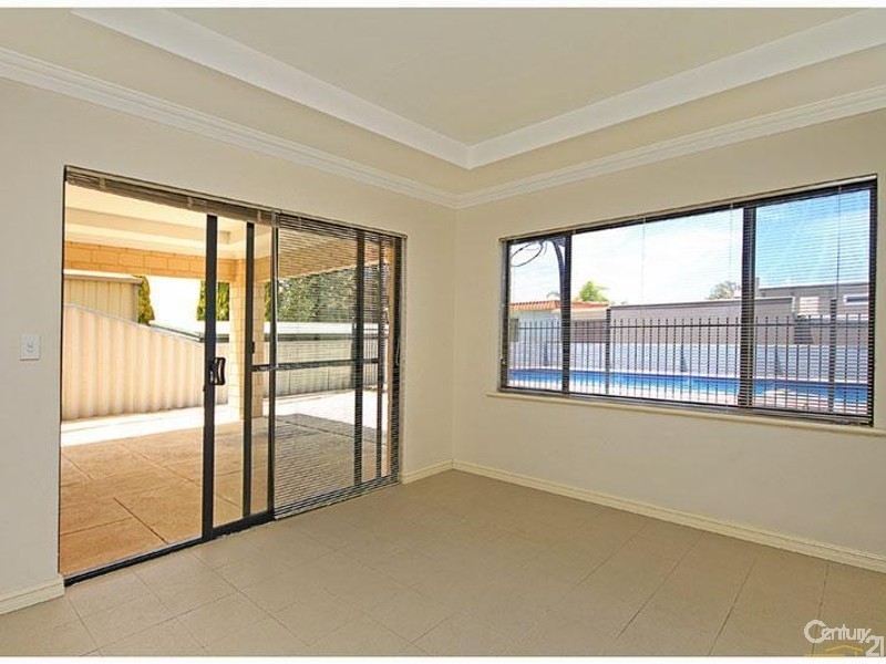 184a Lawley Street, Yokine WA 6060