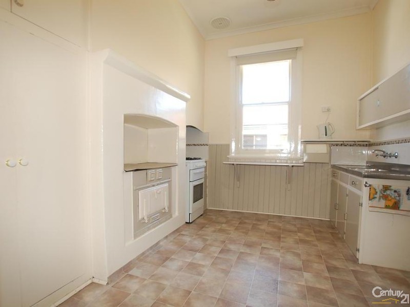 33 Milne Street, Bayswater WA 6053