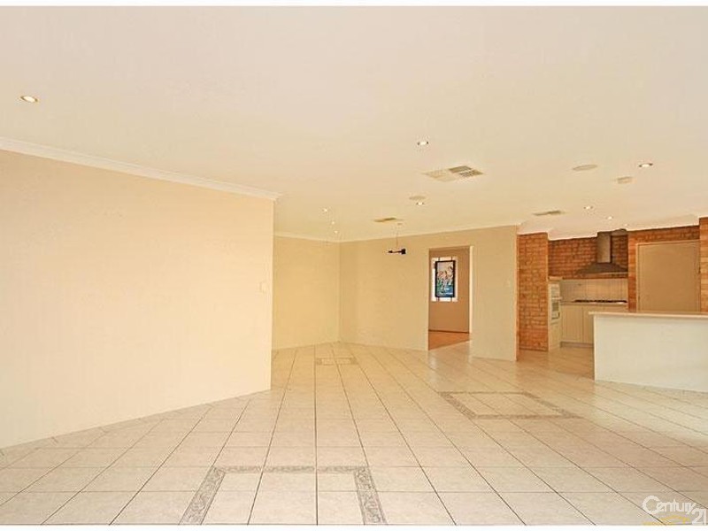 119 Hamelin Drive, Ballajura WA 6066