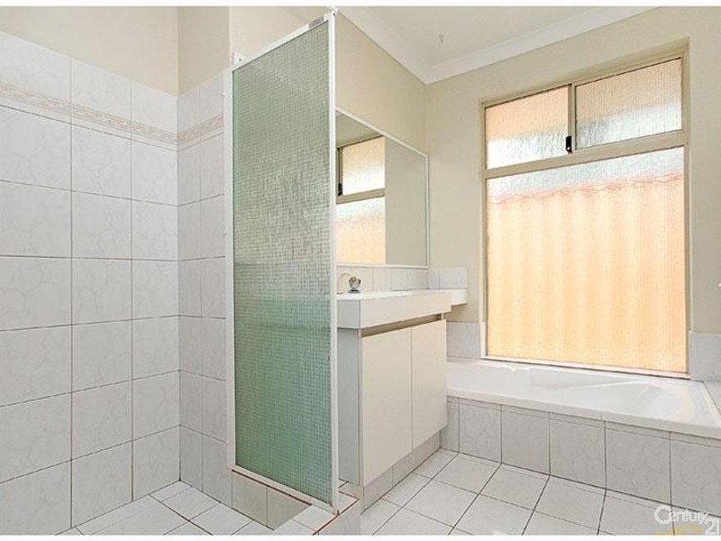 119 Hamelin Drive, Ballajura WA 6066