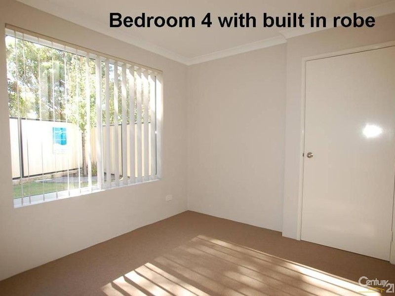 25 Yaroomba Place, Clarkson WA 6030