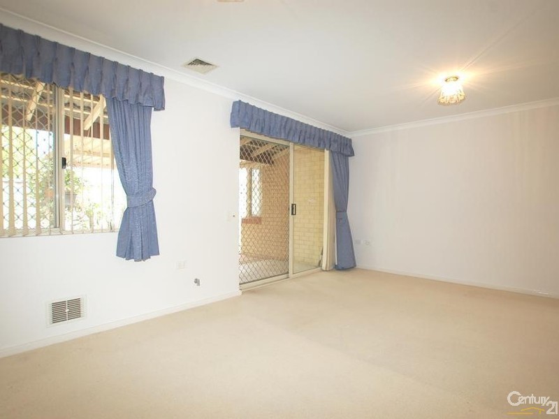 5/63 Glanton Way, Dianella WA 6059