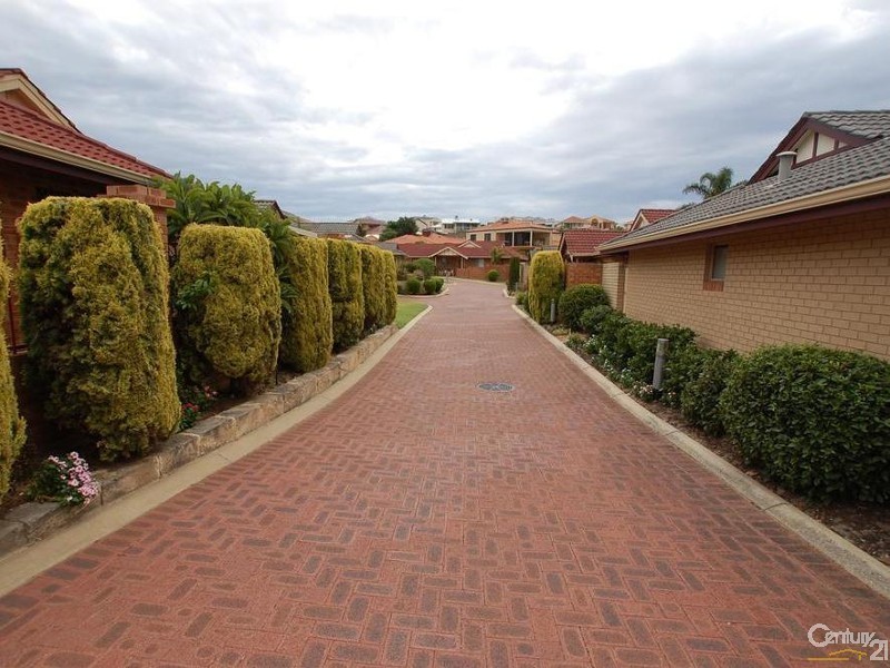 5/63 Glanton Way, Dianella WA 6059