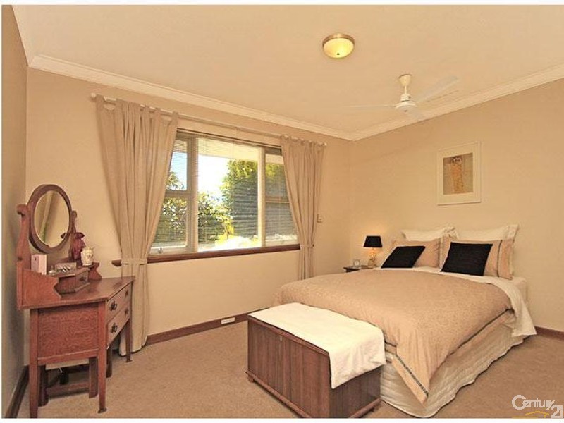 9 Phillips Street, Dianella WA 6059