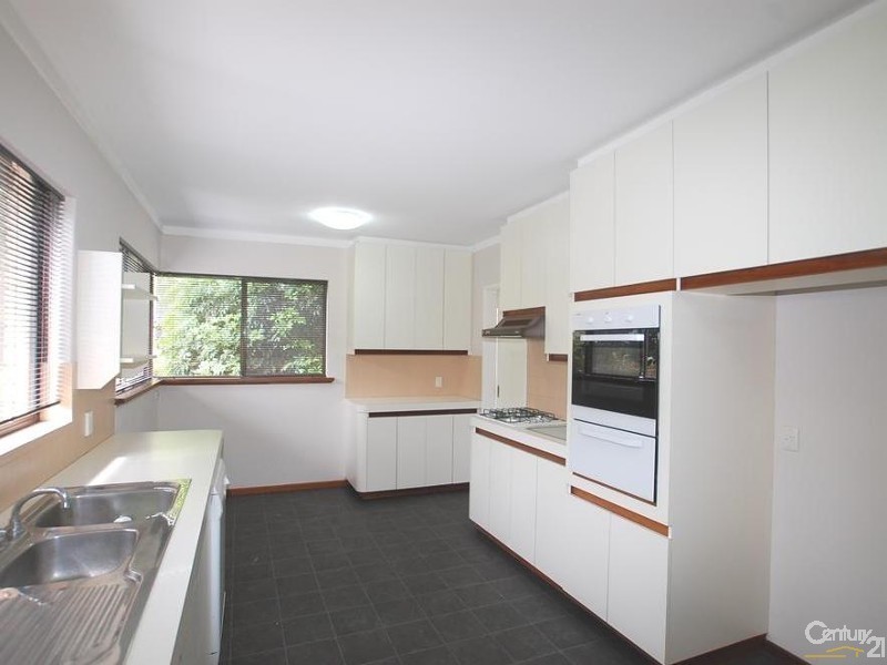 128a Moulden Avenue, Yokine WA 6060