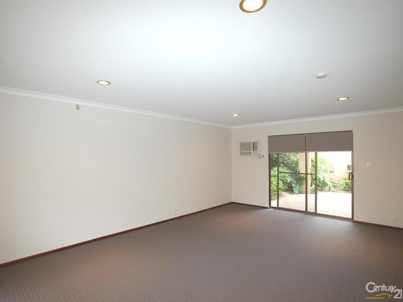 128a Moulden Avenue, Yokine WA 6060