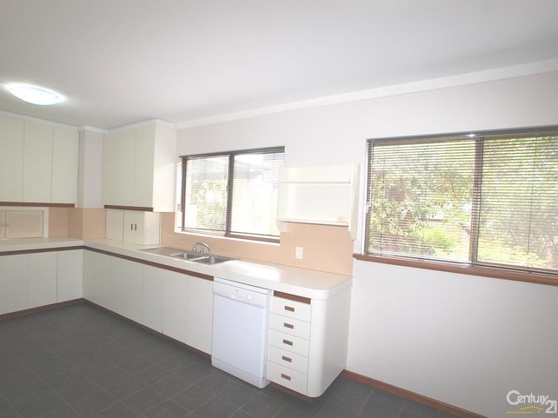 128a Moulden Avenue, Yokine WA 6060