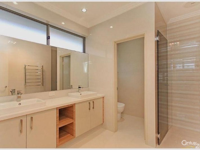 21 Sutherland Avenue, Dianella WA 6059