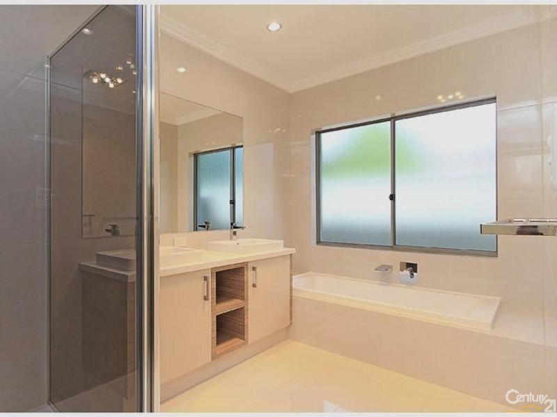 21 Sutherland Avenue, Dianella WA 6059