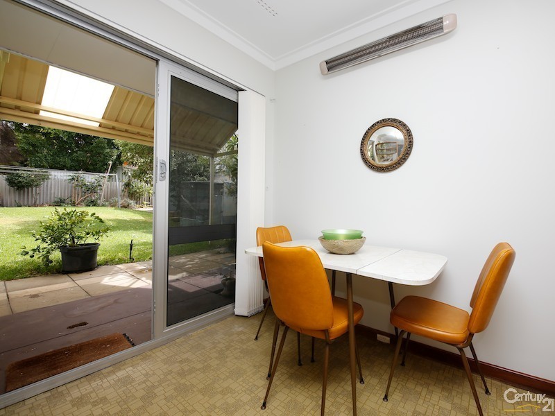 21 Green Road, Hillarys WA 6025