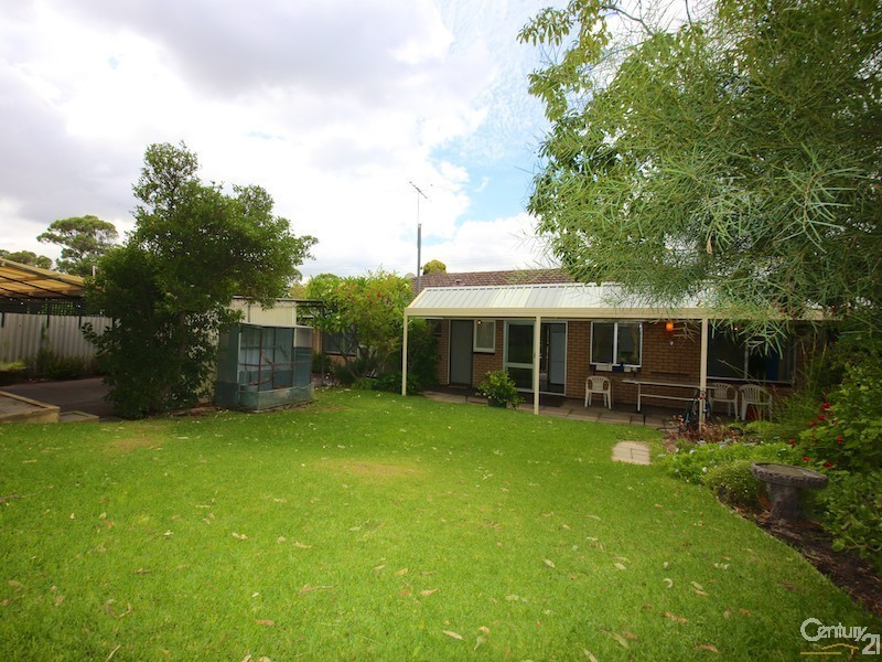 21 Green Road, Hillarys WA 6025