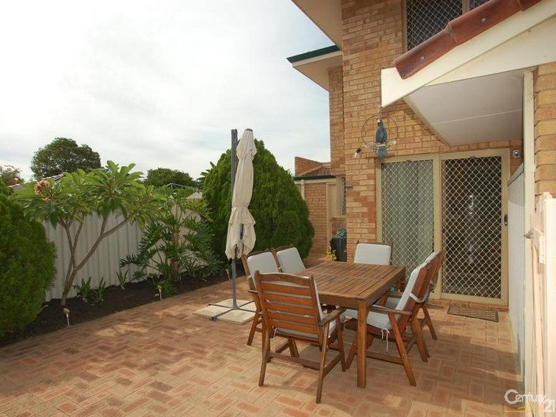 2/80  Elsegood Street, Dianella WA 6059