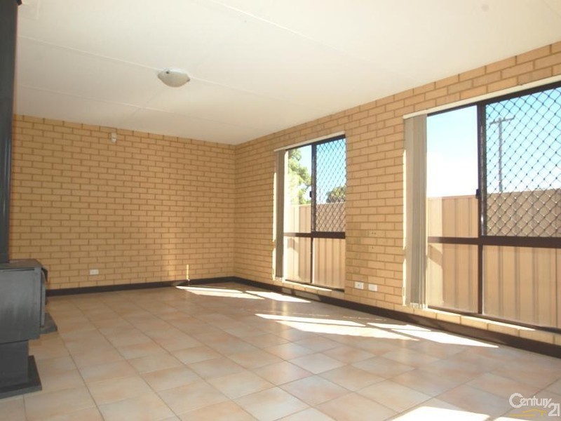 71 Wolseley Road, Morley WA 6062