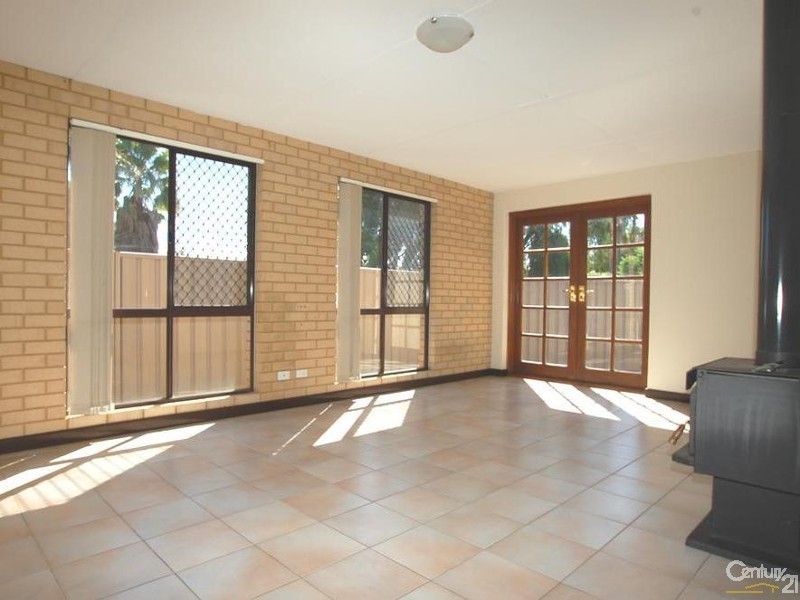 71 Wolseley Road, Morley WA 6062