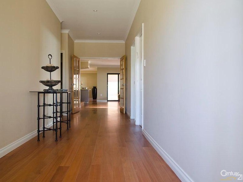 56 Delphine Avenue, Dianella WA 6059