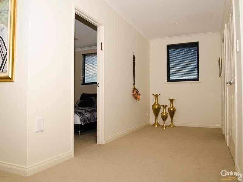 56 Delphine Avenue, Dianella WA 6059