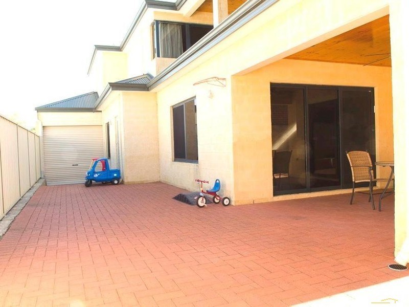 56 Delphine Avenue, Dianella WA 6059