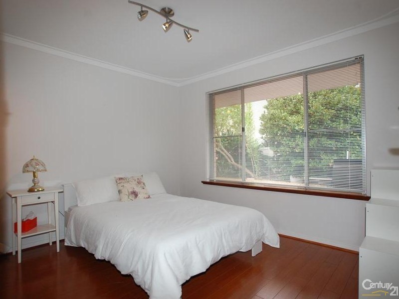 2a Nelligan Street, Dianella WA 6059