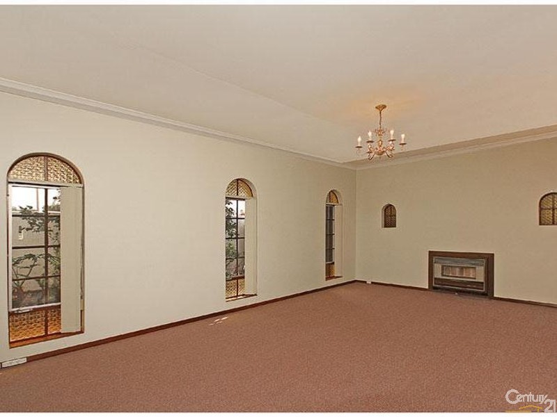 10 Seabrook Street, Dianella WA 6059