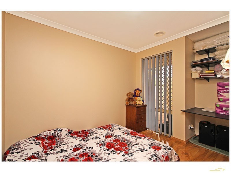 6 Lae Court, Ballajura WA 6066