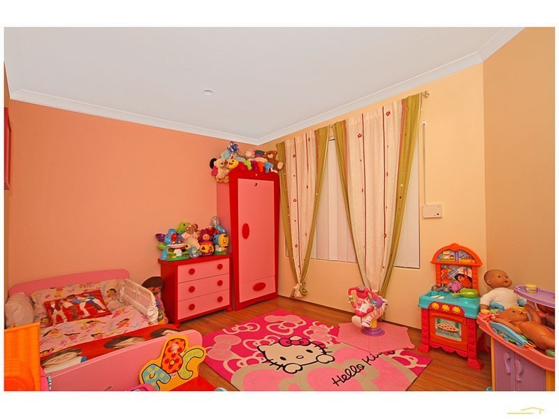 319b Grand Promenade, Dianella WA 6059