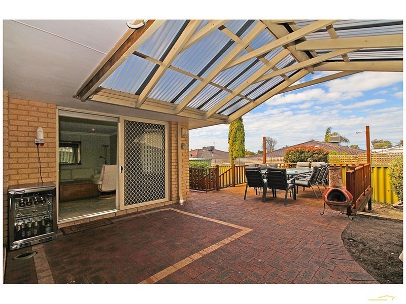 82 Glanton Way, Dianella WA 6059