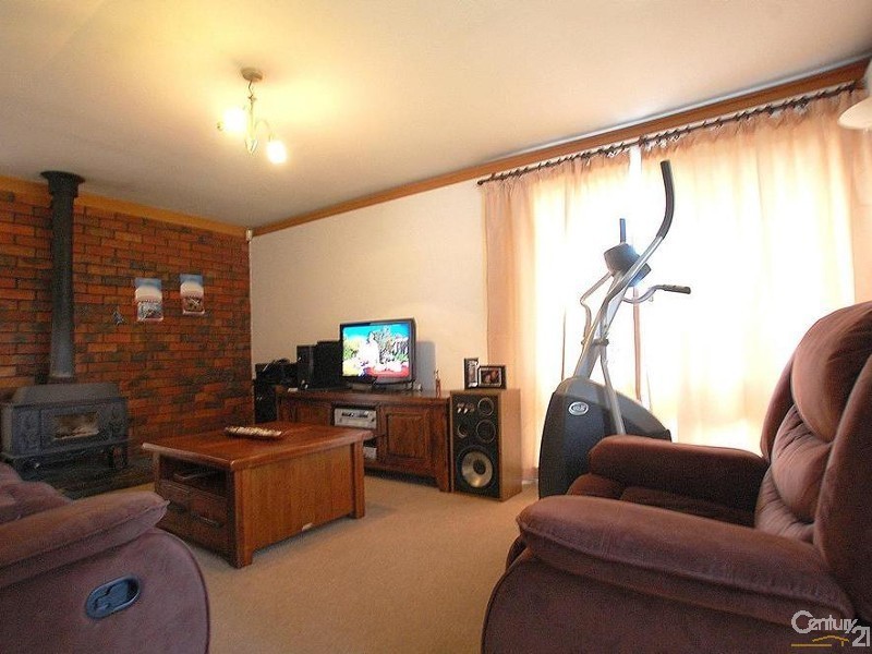 25 Wren Street, Dianella WA 6059