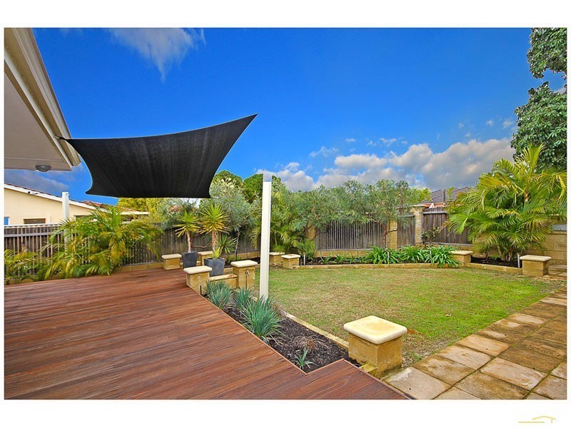 1/18 Kensington Avenue, Dianella WA 6059