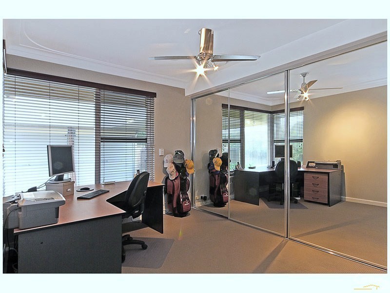 1/18 Kensington Avenue, Dianella WA 6059