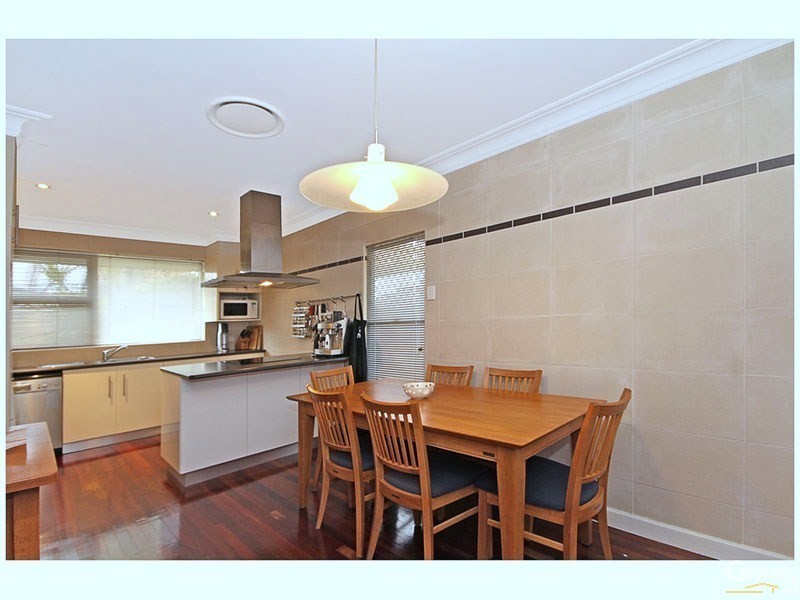 1/18 Kensington Avenue, Dianella WA 6059