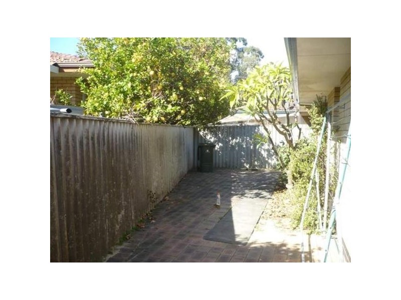 4 Shannon Road, Dianella WA 6059